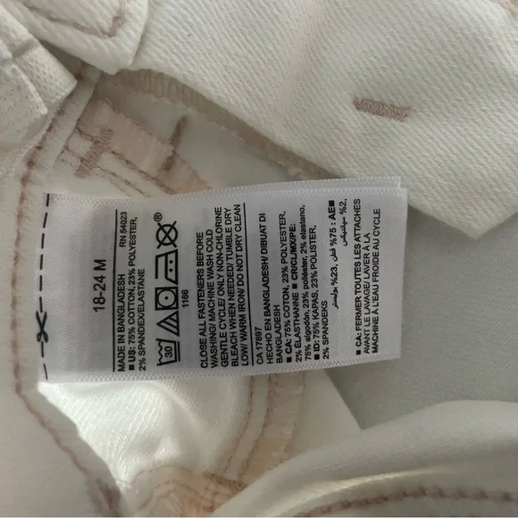 NWT Old Navy toddler Off-White Jeans | 18m-24m - Picture 5 of 5